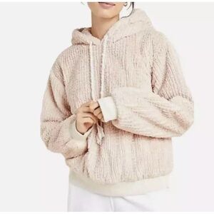 Anthropologie Saturday Sunday Size S
Nanette Sherpa Hoodie Light Pink Sweater